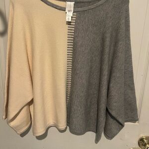 Wynne Layers Cream and Gray Women's sweater